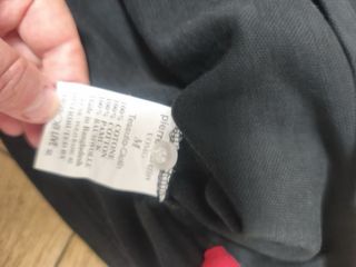 Polo Pierre Cardin Negro y Rojo