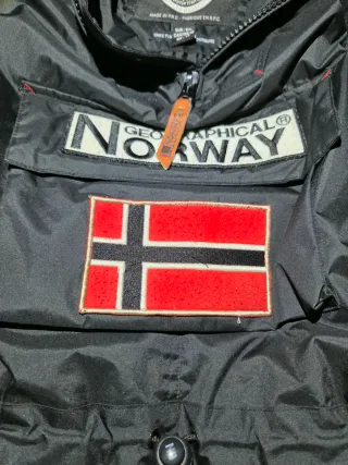 Abrigo Geographical Norway Negro