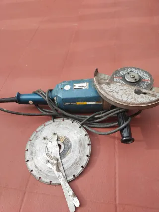 Amoladora Casals 2000w Profesional