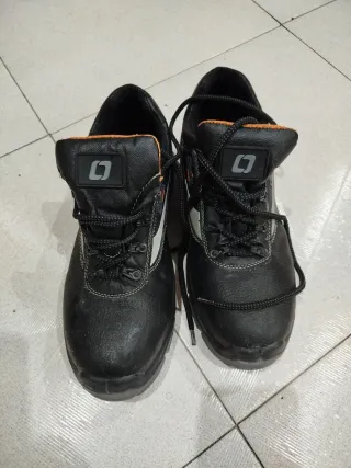 Zapatos de seguridad negros