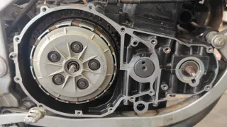 Kawasaki GPZ 500 S Histórica