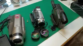3 videocamere per pezzi di ricambio