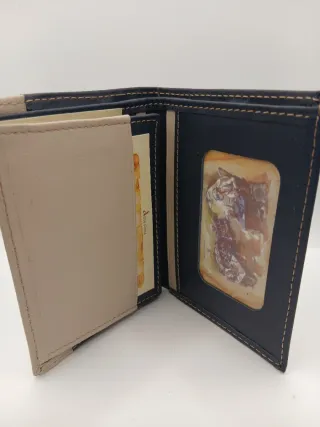 Cartera de piel bicolor