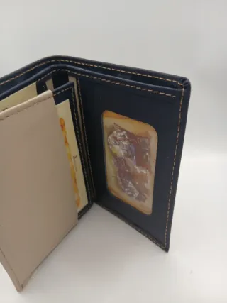 Cartera de piel bicolor