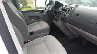 Volkswagen Transporter T5 2012