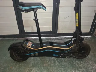 Patinete Eléctrico con Asiento