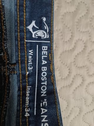 Vaquero moto con protecciones