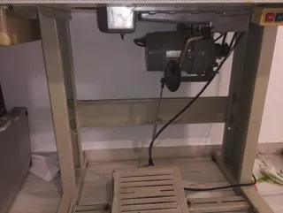 Máquina de coser industrial Alfa plana