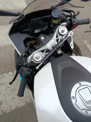 CFMOTO 675SR-R NUEVA  TRICILÍNDRICA 95CV