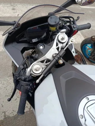 CFMOTO 675SR-R NUEVA  TRICILÍNDRICA 95CV