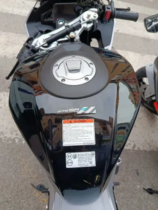 CFMOTO 675SR-R NUEVA  TRICILÍNDRICA 95CV