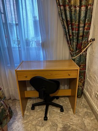 Habitación completa: cama nido y escritorio