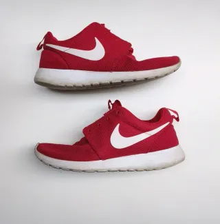 Nike Roshe One Rosse Taglia 42.5