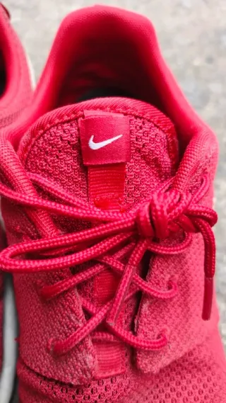 Nike Roshe One Rosse Taglia 42.5