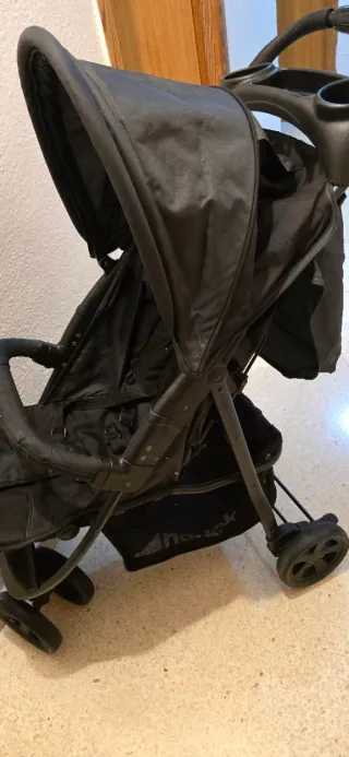 Carrito de niño o niña en buen estado