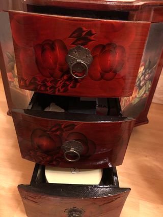 Mueble joyero con 3 cajones pintado