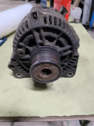 Alternador Bosch Seat Ibiza 6K 14V 90A 1.9 90cv