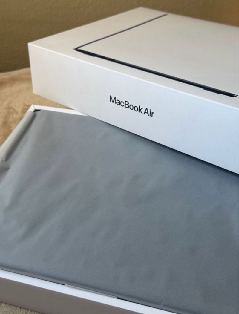 MacBook Air M4 Medianoche afbeelding 3