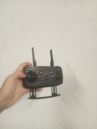 Mini Dron con Cámara y Recambios