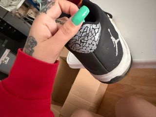 Zapatillas Jordan Negras y Blancas