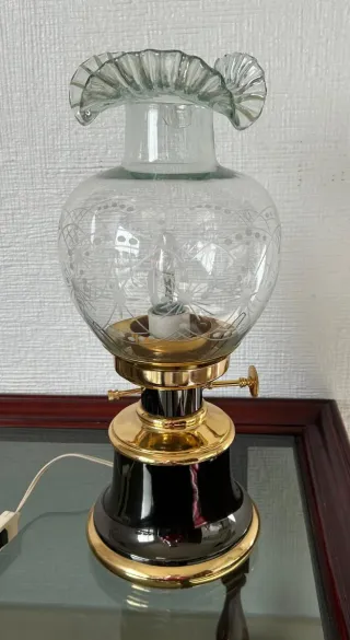 Lámpara quinqué clásica cristal y metal