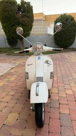 Vespa PX150 Blanca Manual