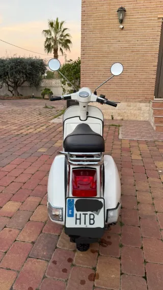 Vespa PX150 Blanca Manual