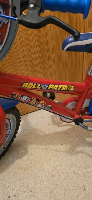 Bicicleta infantil Paw Patrol 4-8 años
