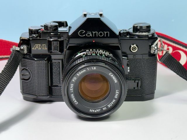 Canon A1 + Lente FD 50mm f/1.8 + Canon T50