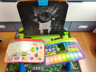 Mesa de actividades Vtech para niños