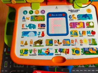 Mesa de actividades Vtech para niños