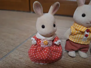 Famiglia Coniglietti Cioccolato Sylvanian Families