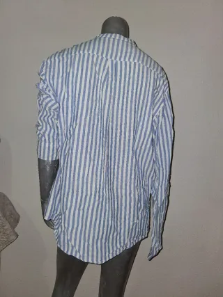 Camisa rayas cuello redondo azul y blanco