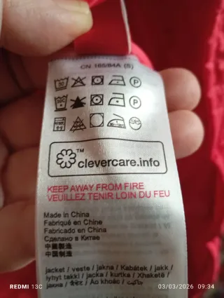 Abrigo plumón rojo Esprit