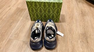Gucci Sneakers Monogram Beige/Azul Marino Talla 41