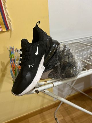 Nike Air Max 270 Zapatillas Negras