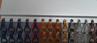 Cortinas metálicas decorativas