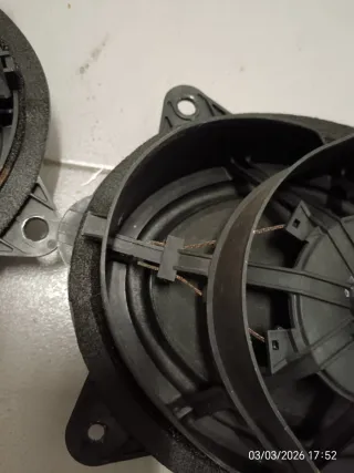 Altavoces Delanteros Toyota Avensis T27