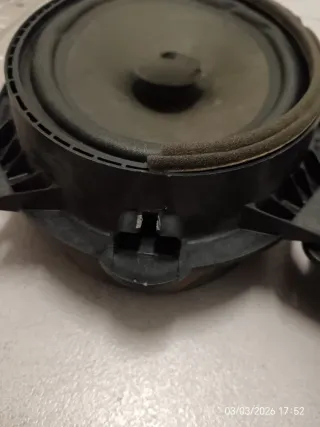 Altavoces Delanteros Toyota Avensis T27