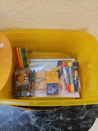 Carrito de manualidades Pull Along Activity Ship