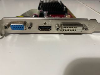 Gráfica AMD Radeon 5450 1GB DDR3