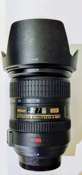 Obiettivo Nikon AF-S NIKKOR 18-200mm VR