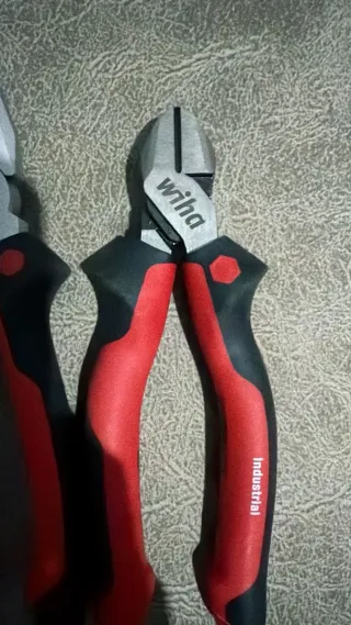 Juego de 3 alicates Wiha