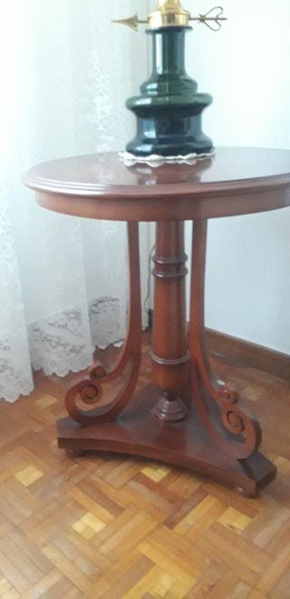Mesa auxiliar