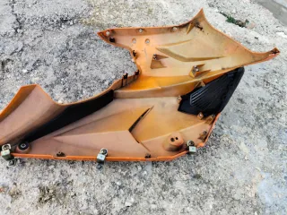 Carenado Hyosung 125GTR Naranja