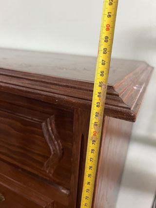 Cómoda vintage de madera