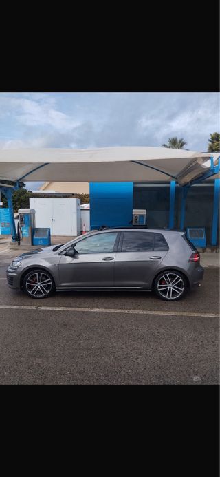 Volkswagen Golf 2016 MUY CUIDADO LLEVA TODO