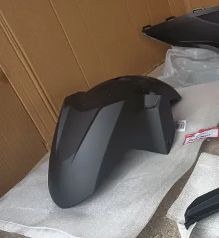 Guarda lamas frontal Honda Forza 125