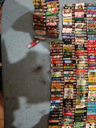 Assortimento di accendini Clipper