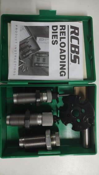 Prensa Recarga Dillon RL550 + Accesorios